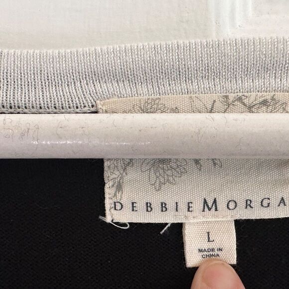 Women's Long Sleeve Cardigan Button-Up Black & White Size Large - Picture 9 of 9